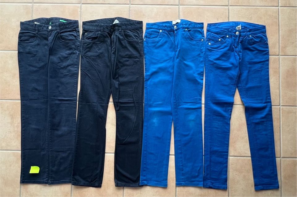 Hosen Jeans Größe 164 je 6,— in Laatzen