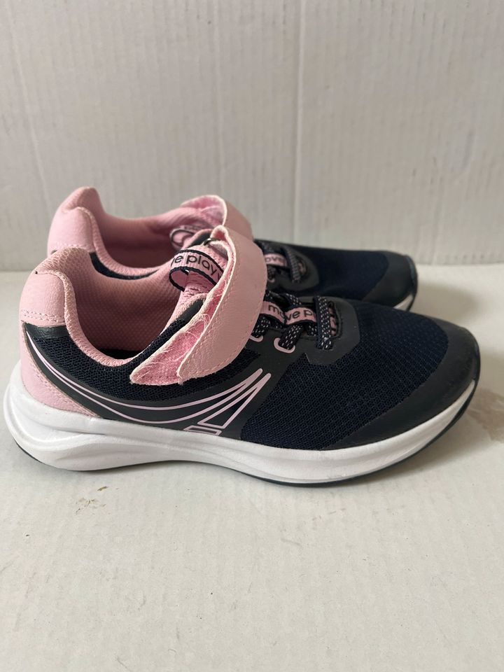 Sehr gut erhaltene Sneakers von Alive in Rosa/Dunkelblau in Meckenheim