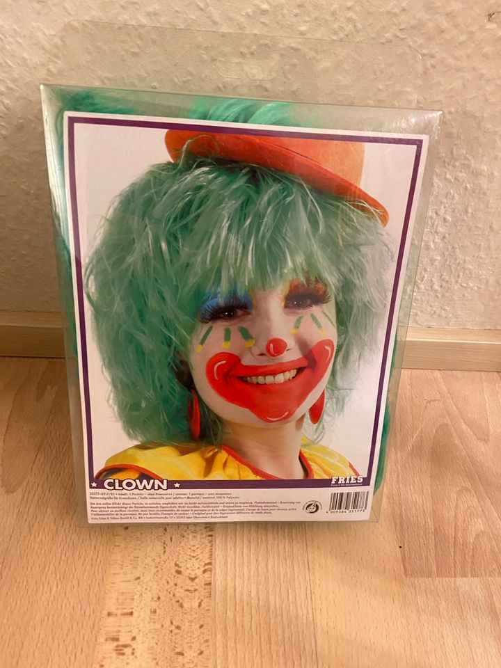 Clown Perücke grün, original verpackt, neu in Rimpar