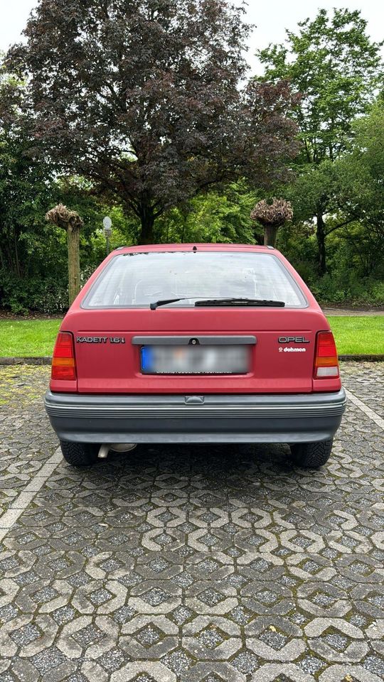 Opel Kadett E CC LS GL 1.6 in Krefeld