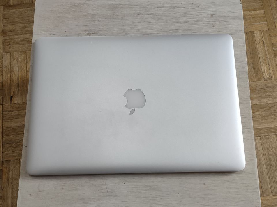 MacBook Pro (15-inch, late 2013) 16 GB RAM, 230GB, MIT AKKU in Berlin