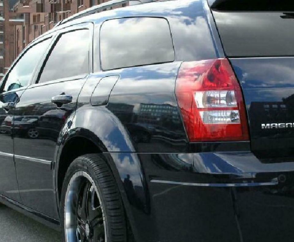 Dodge Magnum Chrysler 300c Touring gebr. Rückleuchte Rücklicht in Fürth