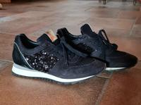 DONNA CAROLINA LEDER SNEAKER GLITZER SCHWARZ 36/37 OVP WIE NEU!!! Hessen - Felsberg Vorschau