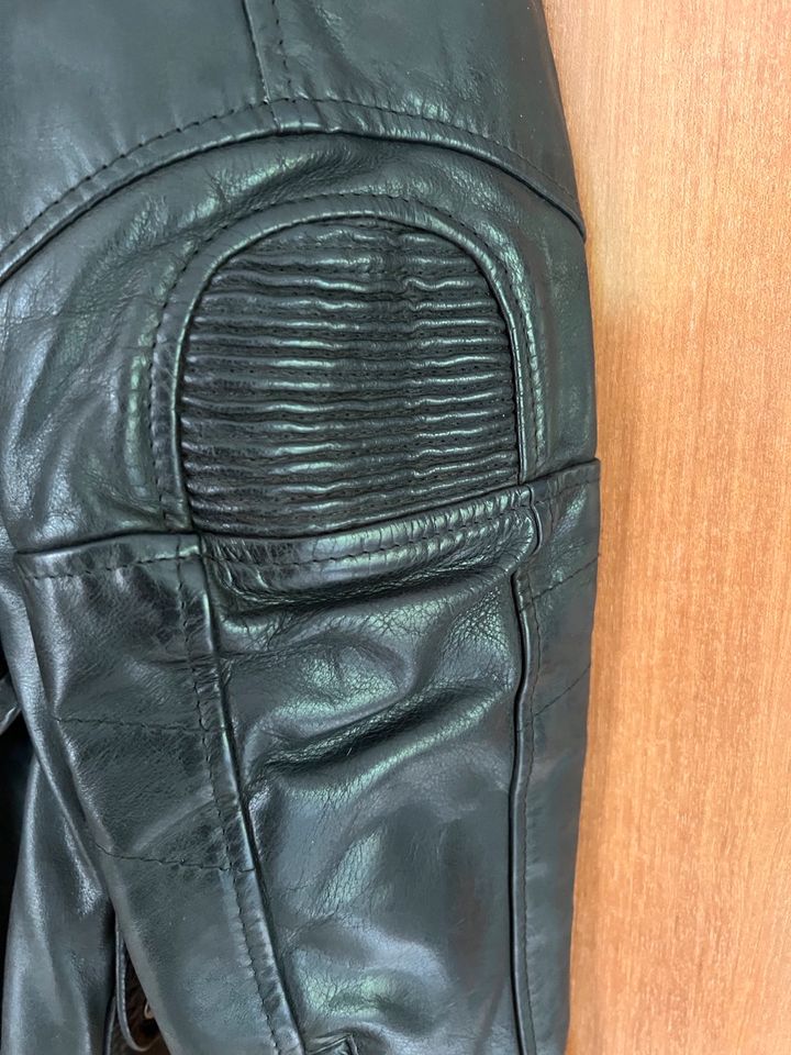 Belstaff Lederjacke Herren Original Gold Label schwarz Gr. XL in Berlin -  Köpenick | eBay Kleinanzeigen ist jetzt Kleinanzeigen