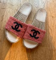 CHANEL Pantolette / Slides / Schlappen 36 Bayern - Geretsried Vorschau