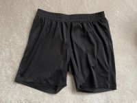 Sport Hose Short Jungen Gr. 152 schwarz kurz neuwertig Niedersachsen - Seesen Vorschau