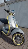 Vespa E Ellectrica Motorad  BJ 2020 NP 6500€ Silber Gelb Bielefeld - Bielefeld (Innenstadt) Vorschau