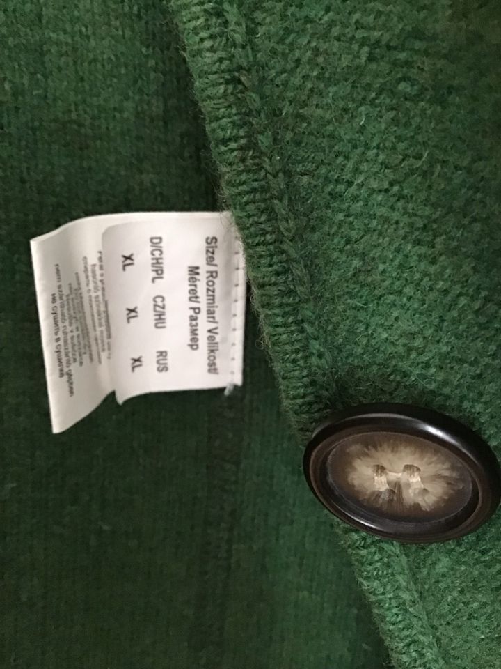Grüne Strickjacke Marie Lund 100%Wolle Jacke in Berlin