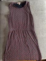 Kleid mit Blumenmuster Bayern - Bayreuth Vorschau