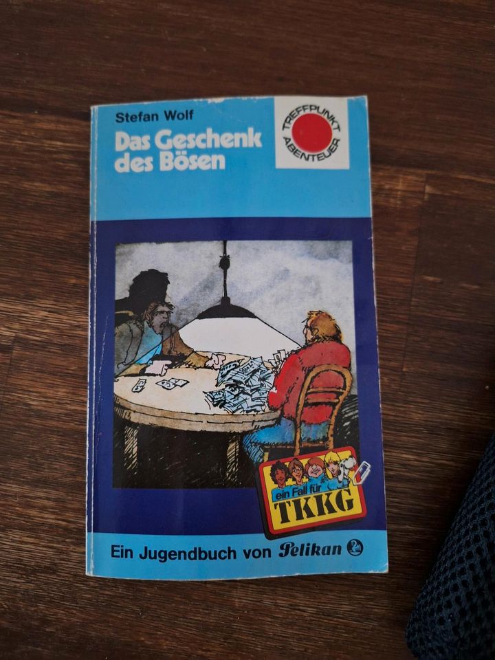 TKKG Das Geschenk des Bösen Jugendbuch OrginalAusgabe in Hennef (Sieg)