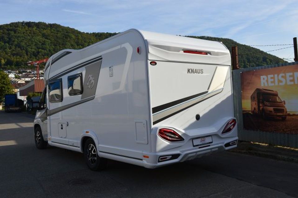 Reisemobil Wohnmobil Knaus Sky Wave 650 MF 60 Years Fiat 8 4 + 2 Schlafplätze TV SAT in Geislingen an der Steige