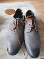 Coole Herren Schuhe G 40 Niedersachsen - Gifhorn Vorschau