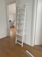 Büchertreppe  weiß glänzend lackiert Hessen - Schöffengrund Vorschau