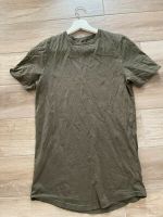 Khaki farbenes T-Shirt von River Island, Gr. XS / Longline Fit Brandenburg - Panketal Vorschau