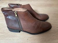 Stiefeletten 39 Marke Zign Leder aus Portugal Wandsbek - Hamburg Poppenbüttel Vorschau