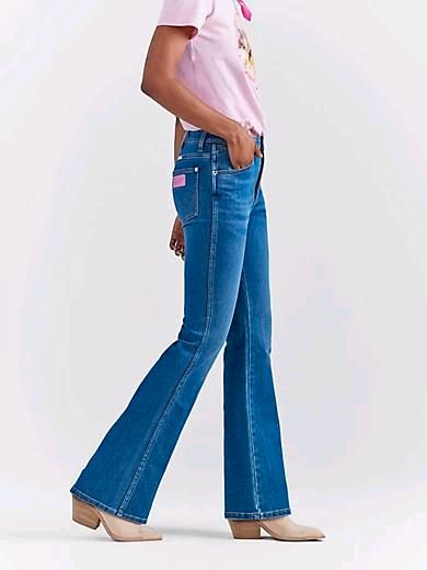 Suche Wrangler Bootcut Barbie Jeans in Wolfhagen 