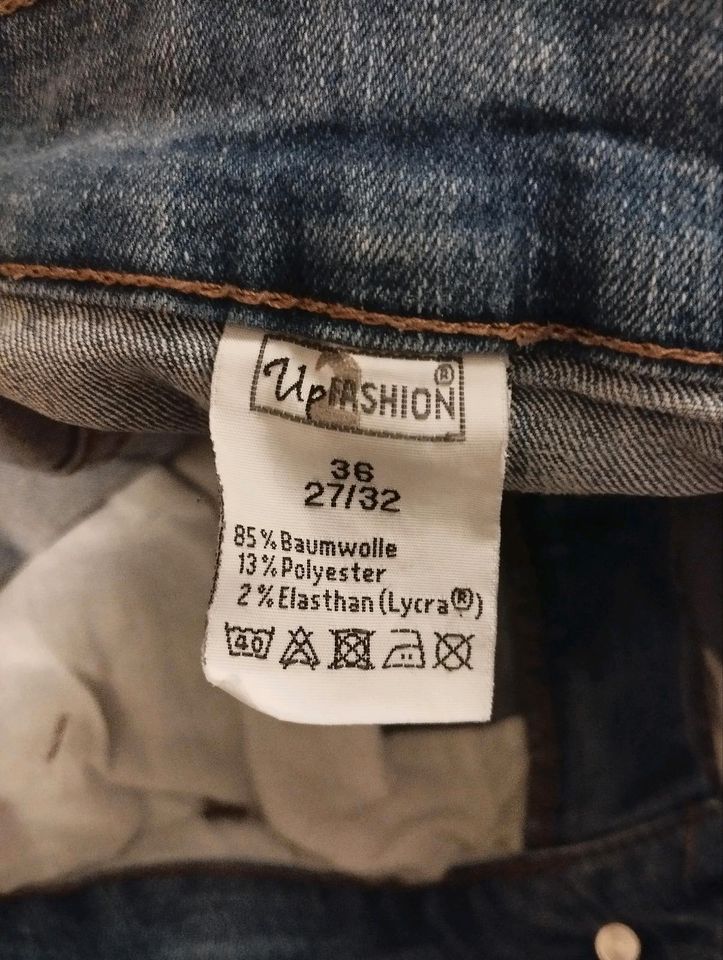 Blaue Jeans gr 36 (27/32) Up Fashion in Hannover