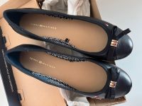 Tommy Hilfinger Ballerina 36 neu. Leder Ballerinas Hessen - Bad Schwalbach Vorschau