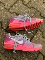 Nike Schuhe in Größe 36 Niedersachsen - Reppenstedt Vorschau