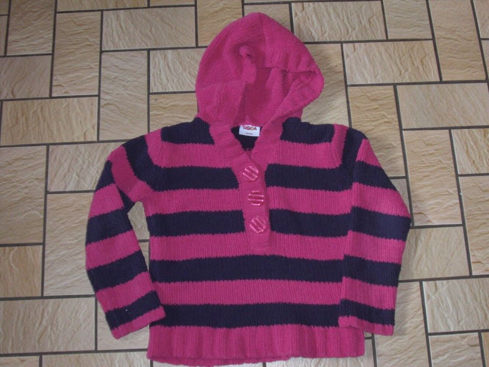 Pullover, Hoodie, Kapuzenpullover gr. 128-140 Mädchen Paket in Negenborn