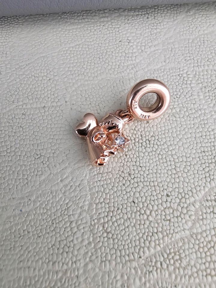 Pandora charm engel rosegold mit Rechnung in Idstein