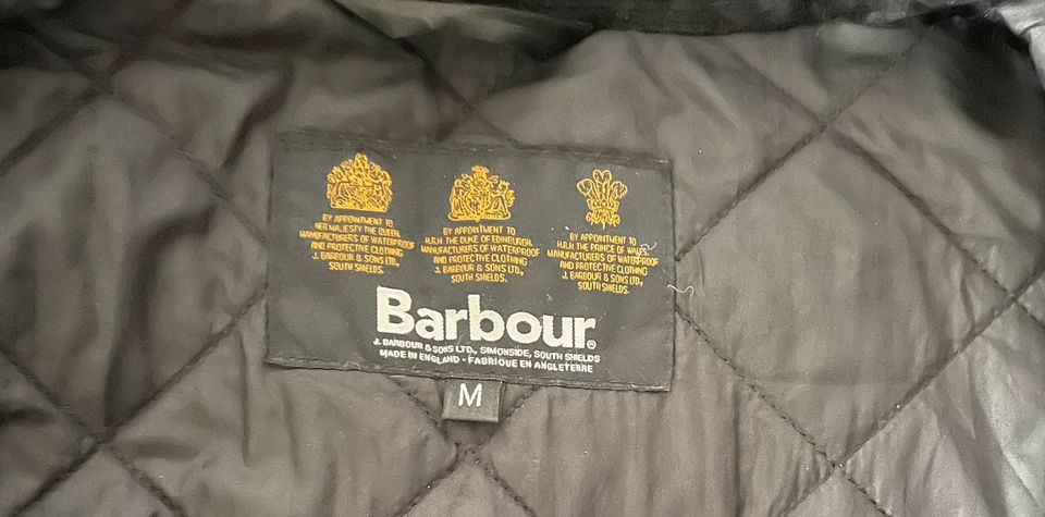 Barbour Wachsjacke Größe M in Iserlohn