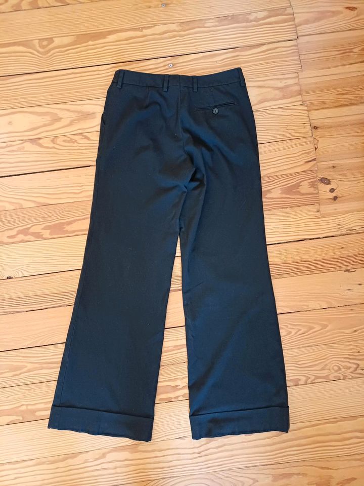 Schwarze Hose H&M, Gr. 38 in München