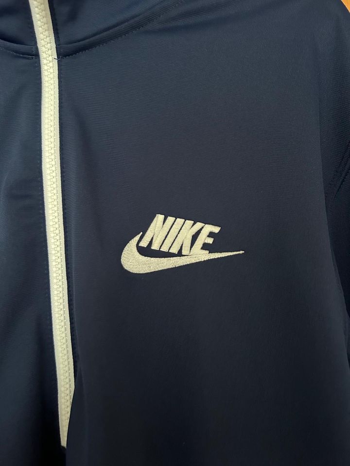 Nike - Trainingsjacke/Pullover - dunkelblau - Gr.L in Berlin
