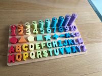 Holzspielzeug Zahlenpuzzle bzw. Alphabetpuzzle von Squirrel Play Nordrhein-Westfalen - Roetgen Vorschau