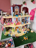 Puppenhaus Playmobil mit viel Zubehör Hessen - Fritzlar Vorschau