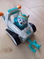 PAW Patrol Everest Figur mit Schneepflug Fahrzeug Thüringen - Camburg Vorschau