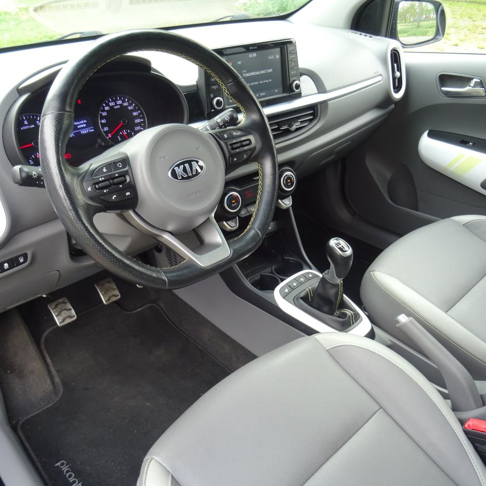 Kia Picanto X-Line in Aachen