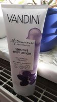 Neu VANDINI BLÜTENWASSER BODY lotion Hessen - Bad Homburg Vorschau