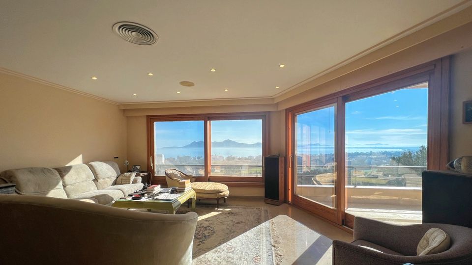 182 m2 Meerblick-Duplex-Apartment in Puerto Pollensa, Mallorca in München