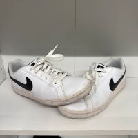 Nike Herren Schuhe Court Royale • 42 • weiß schwarz Hessen - Wiesbaden Vorschau