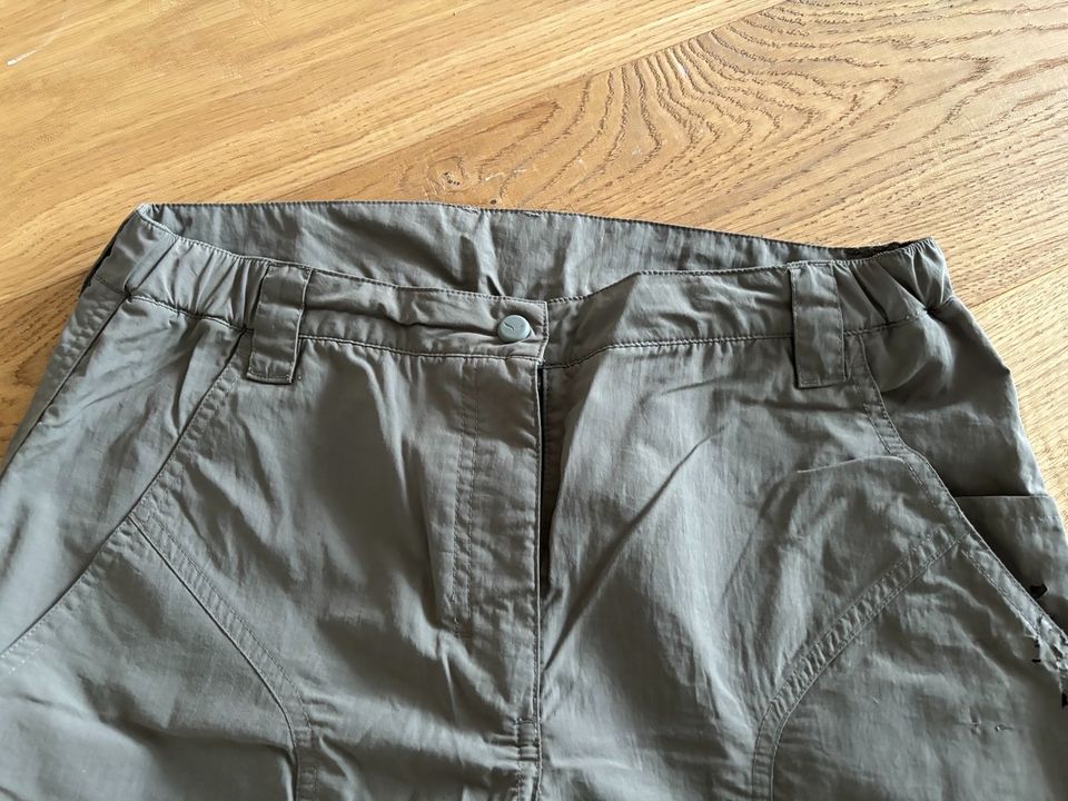 Salewa Outdoor Wandern Hose Gr. 38 in Berlin