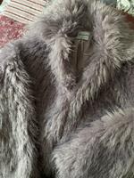 Bershka Flausch-Jacke Flieder Schleswig-Holstein - Albersdorf Vorschau