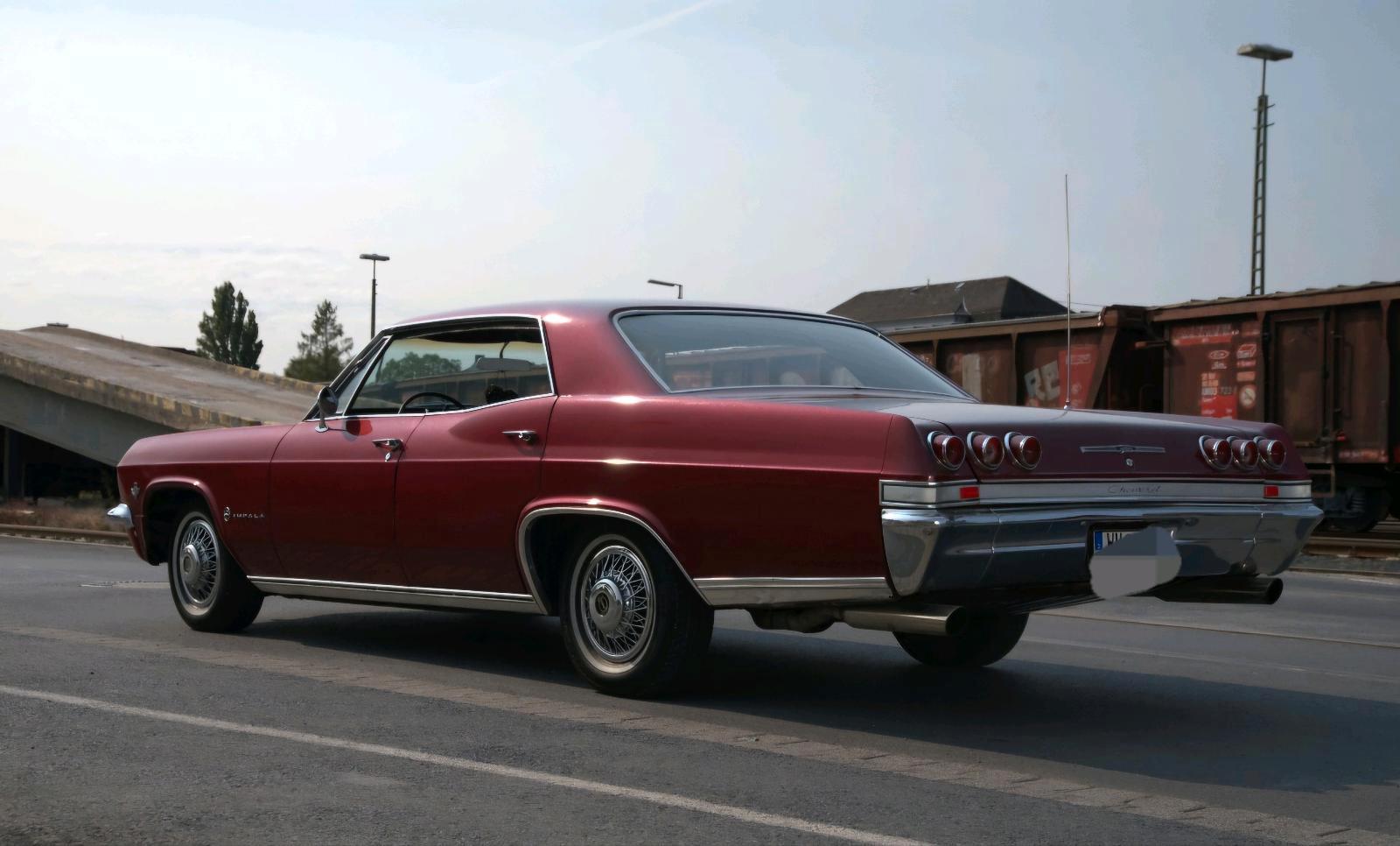Abbildung des Autos Chevrolet Impala, BJ 65