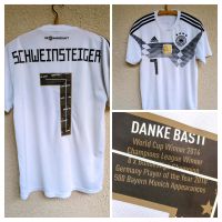 Adidas DFB Deutschland Trikot Danke Basti Schweinsteiger Größe M Leipzig - Sellerhausen-Stünz Vorschau