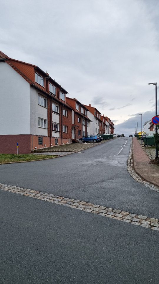 Single - Apartment in Jena mit Tiefgaragenstellplatz zu vermieten in Jena