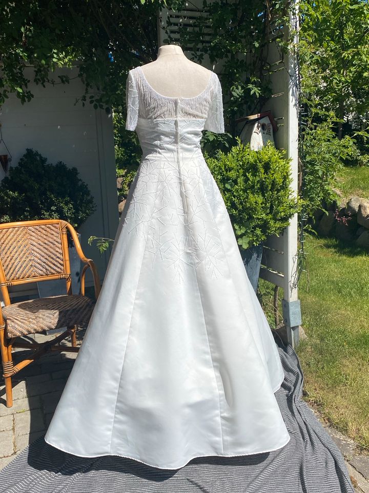 Brautkleid Gr 38 in Malente