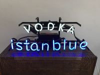 vodka istanblue - selten - Neonreklame - Leuchtreklame - Elberfeld - Elberfeld-West Vorschau