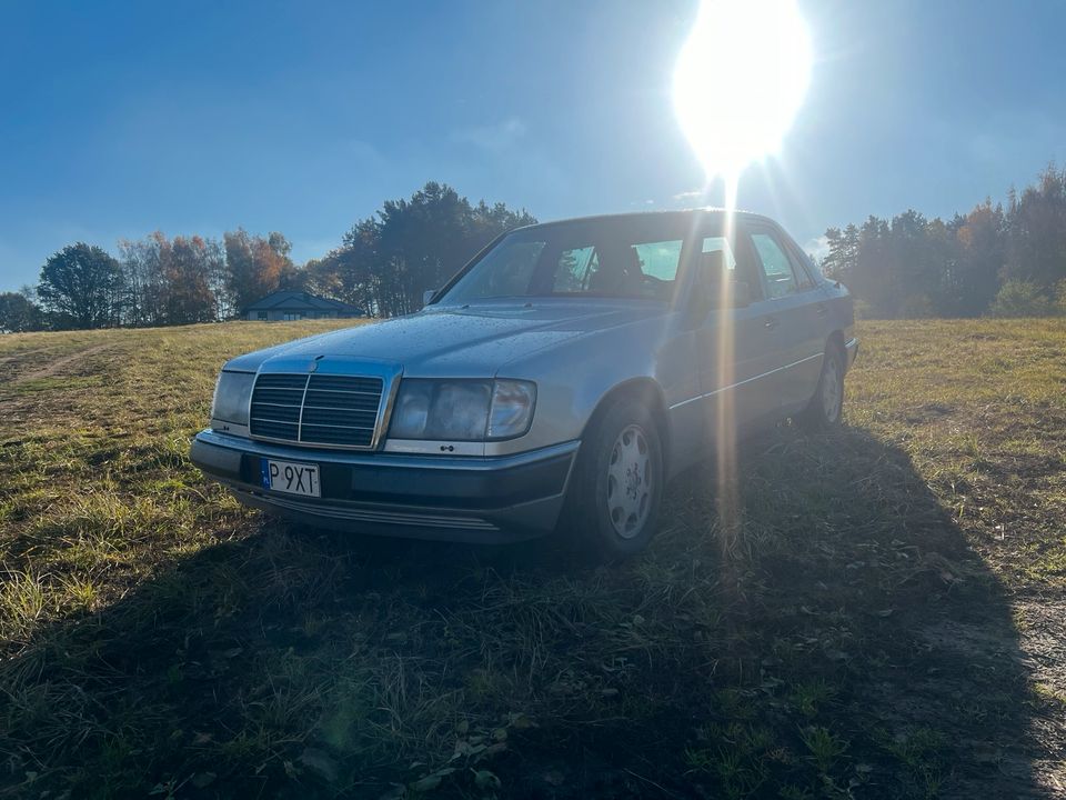 Mercedes W124 400e in Tantow