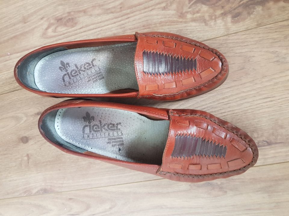 Rieker Halbschuhe Slippers Gr. 39 braun Leder in Markranstädt