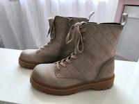 Bugatti Damen Stiefeletten Stiefel beige Leder Nordrhein-Westfalen - Hagen Vorschau
