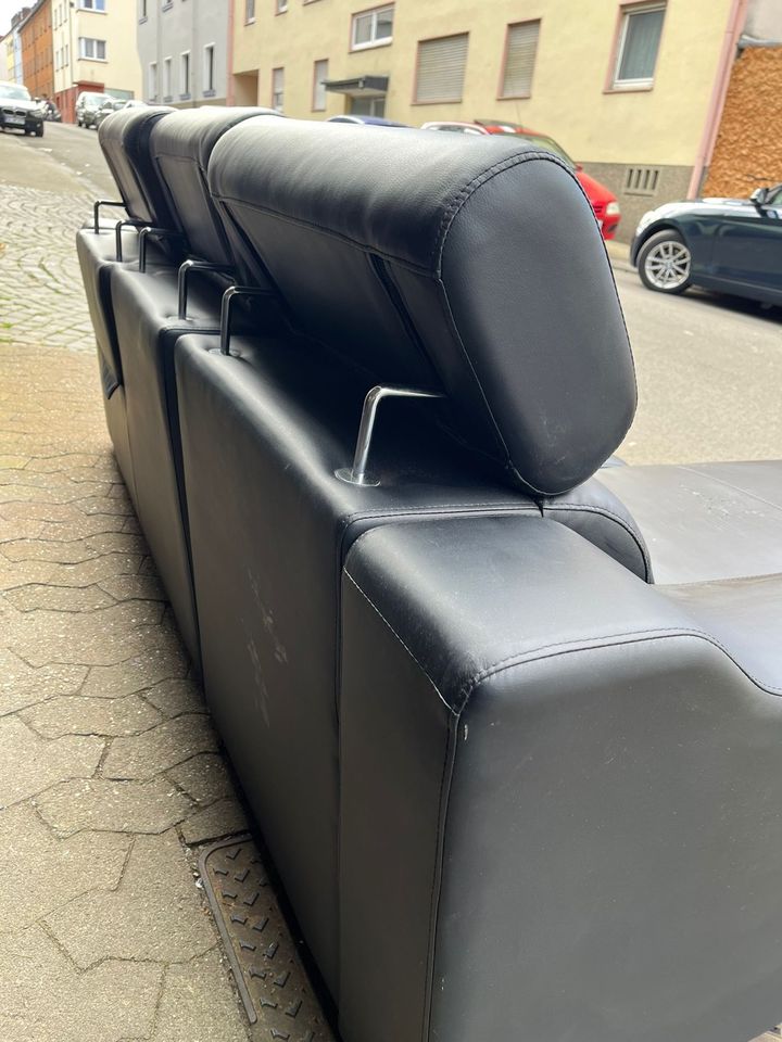 Couch Sofa Transport möglich in Saarbrücken