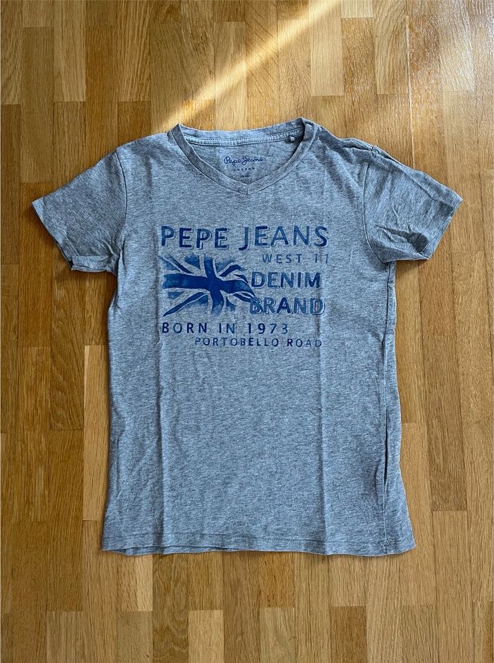 Pepe Jeans Shirt 140 in Reutlingen