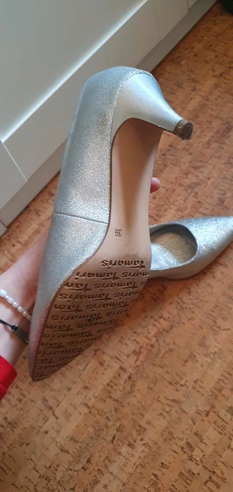 Elegante Pumps von Tamaris in Breiholz