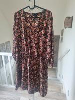 Kleid Sommerkleid H&M Blüten Gr. 44 Brandenburg - Luckenwalde Vorschau