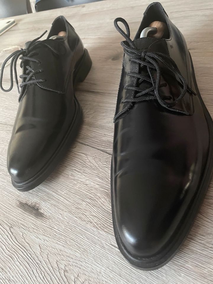 Hugo Boss Herrenschuh / Halbschuh / Derby schwarz in Flensburg